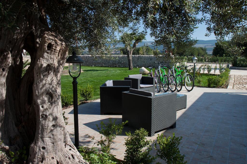 Serravalle Relais & Country Villa With Private Pool - Esclusive Use Chiaramonte Gulfi Zimmer foto